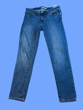 Levi's Women's 711 Skinny Jeans Medium Wash Blue Size 29